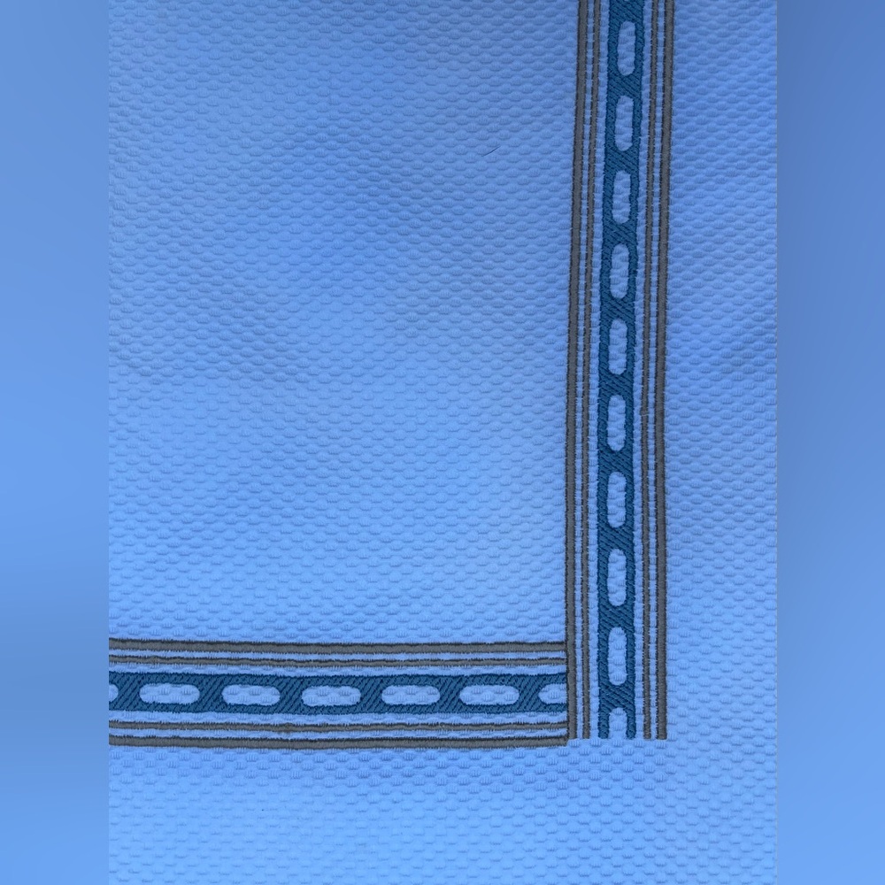 Hamburg House 100% Cotton White Pique On Chain Embroidery Twin Coverlet.